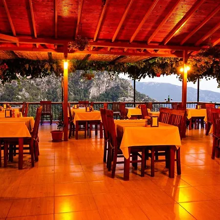 Kabak Misafir Evi * פאראליה