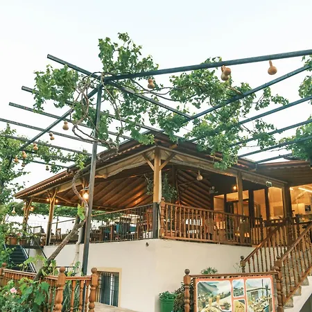 Kabak Misafir Evi * פאראליה